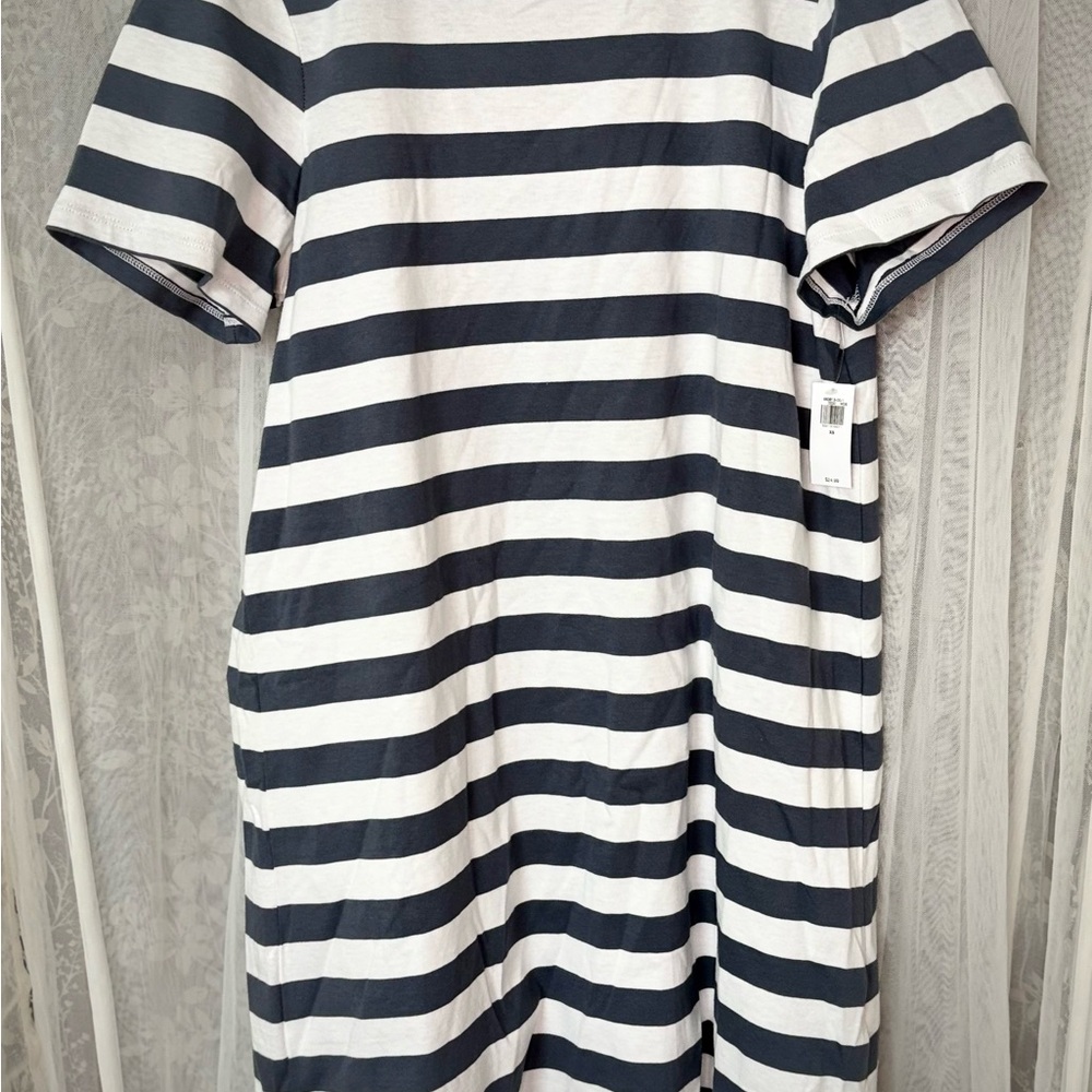 Old Navy Black and White Striped Maxi Dress